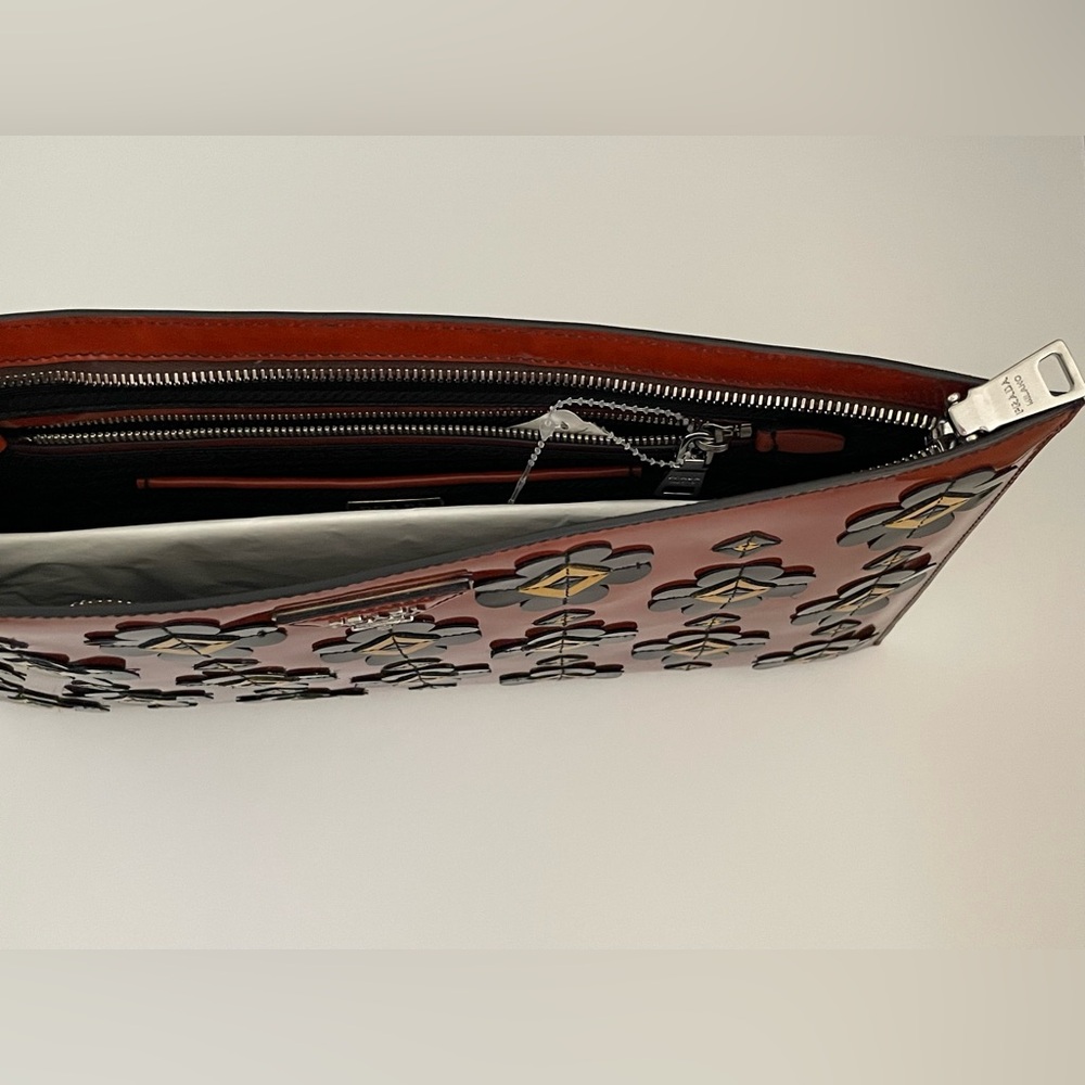 PRADA Brushed Leather Zip Clutch Bag w/Laser Cut Flowers, Caramel, NEW - Picture 8 of 16